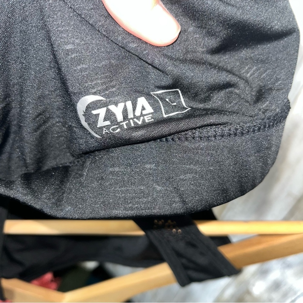 ZYIA Black Bomber Bra Women’s Large - Picture 6 of 6